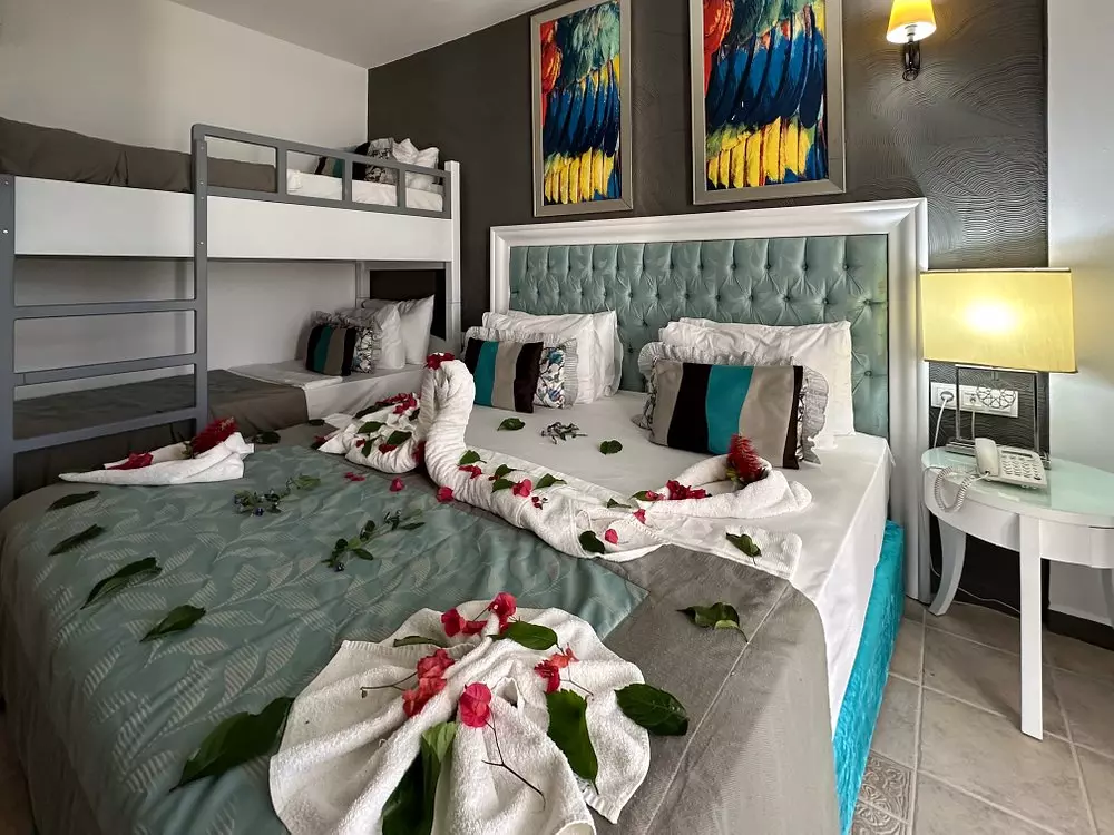 اتاق TIANA BEACH